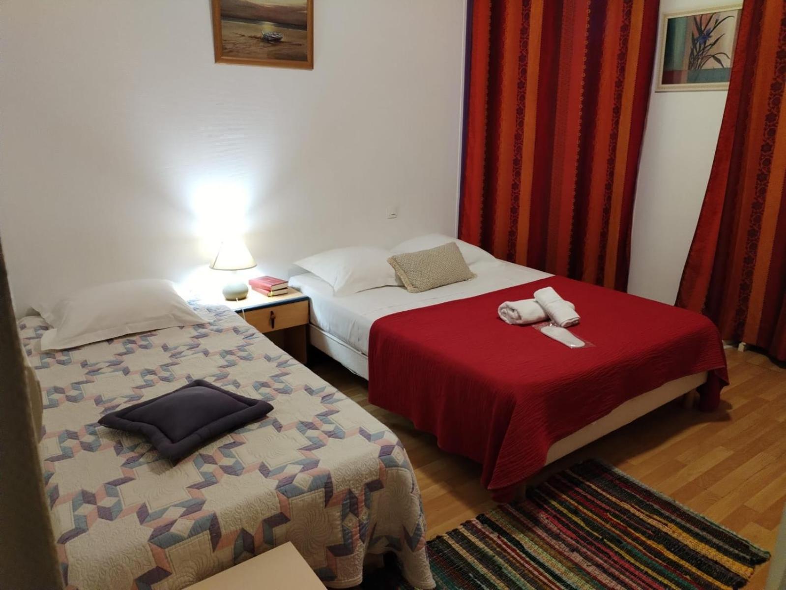 Aux Trois Rois Hotel Pont-Sur-Yonne Exterior foto